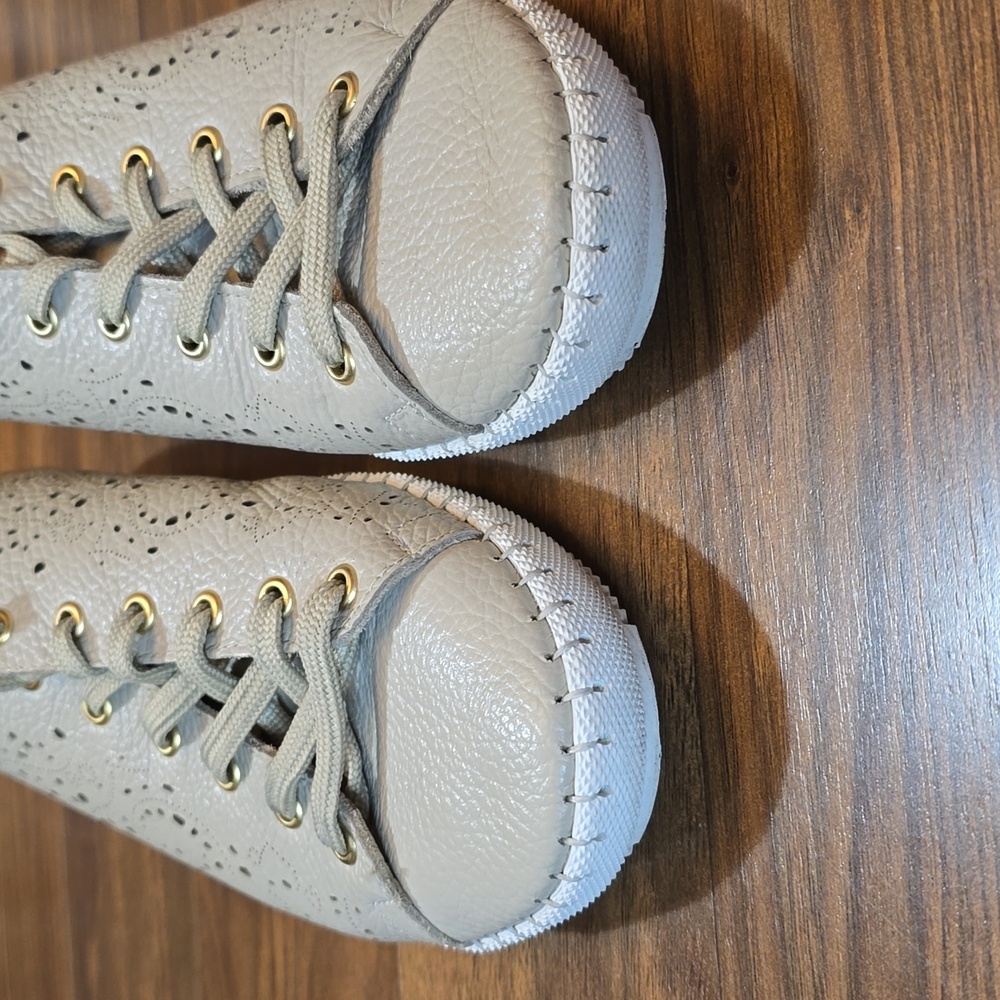 Weinbrenner Beige Casual Sneakers - Picture 6 of 10